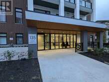 402 - 135 CANON JACKSON DRIVE Toronto