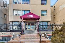 110 - 896 EGLINTON AVENUE E Toronto