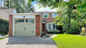 51 DERSINGHAM CRESCENT Markham