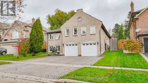 5 HACIENDA COURT Brampton