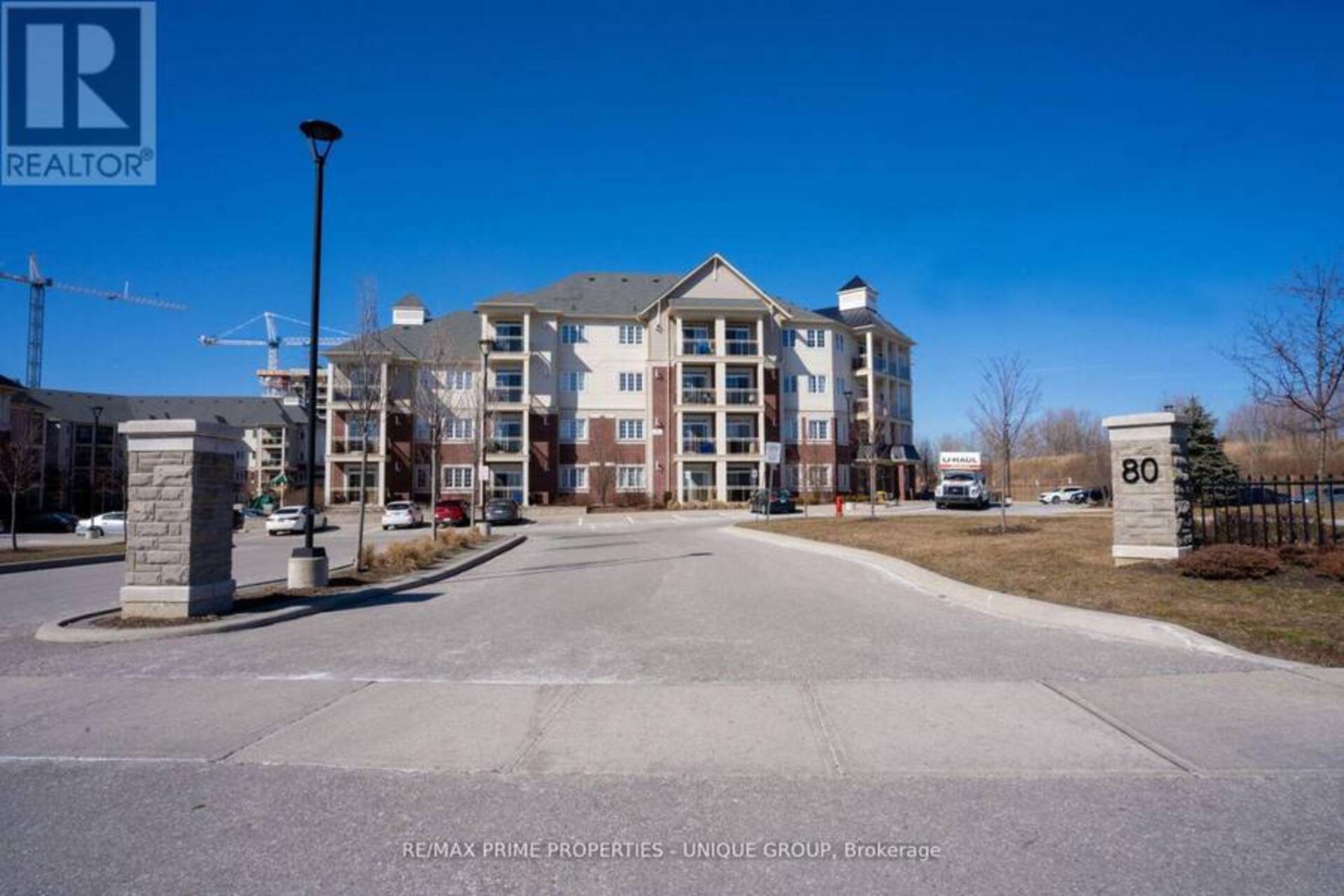 315 - 80 ASPEN SPRINGS DRIVE Clarington