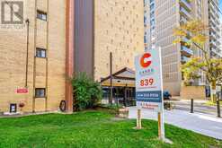 205 - 839 ROSELAWN AVENUE Toronto