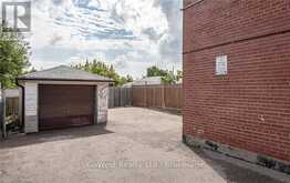 559A BIRCHMOUNT DRIVE Toronto