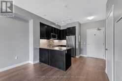 124 - 555 WILLIAM GRAHAM DRIVE Aurora