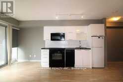 401 - 126 SIMCOE STREET Toronto