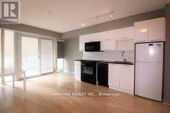 401 - 126 SIMCOE STREET Toronto