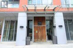 401 - 126 SIMCOE STREET Toronto