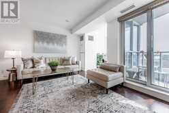 511 - 208 QUEENS QUAY W Toronto