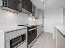 611 - 395 DUNDAS STREET W Oakville