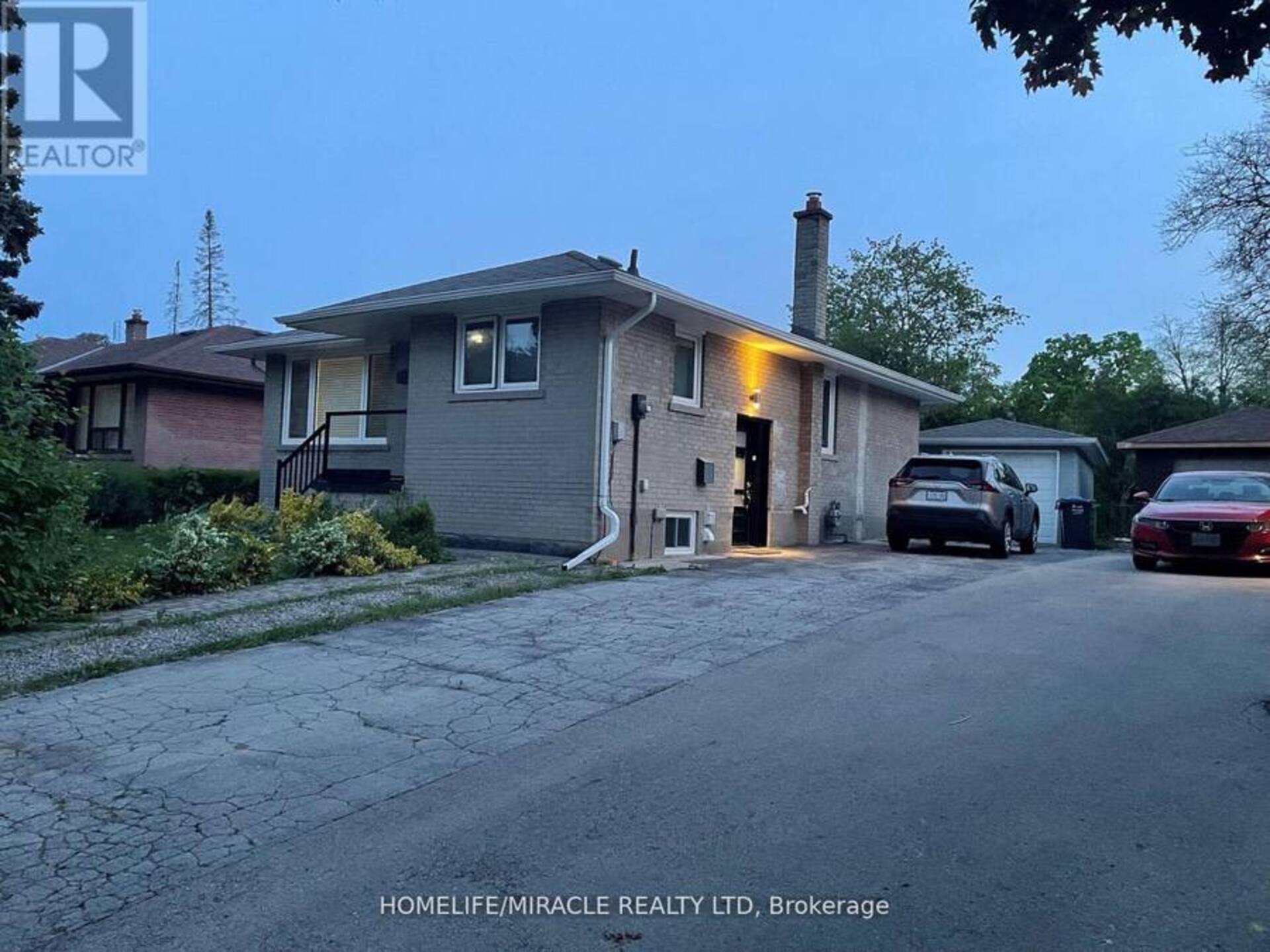 BSMT - 2270 BOSTOCK CRESCENT Mississauga