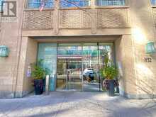 212 - 832 BAY STREET Toronto