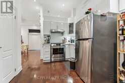 2C BEXLEY CRESCENT Toronto