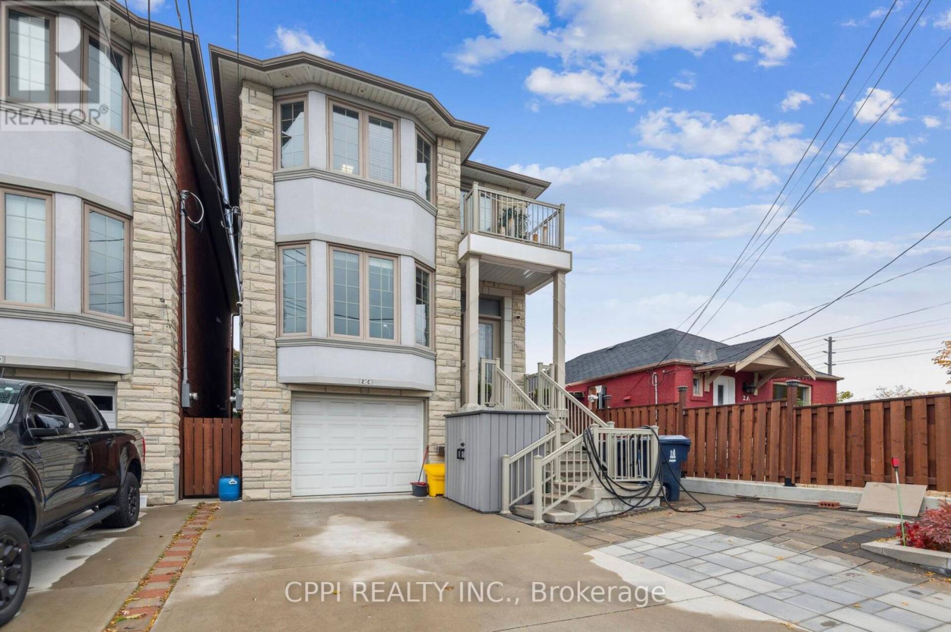 2C BEXLEY CRESCENT Toronto