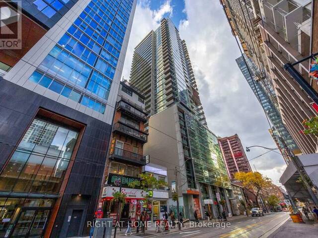 2302 - 375 KING STREET W Toronto Ontario