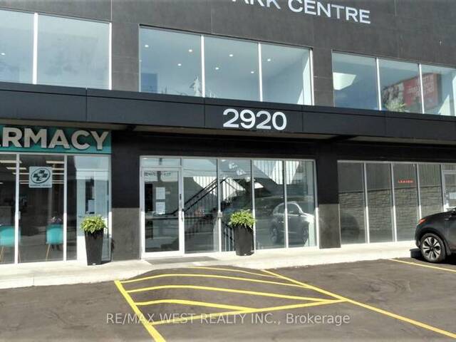 LL2 - 2920 DUFFERIN STREET Toronto Ontario