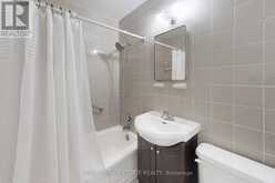 208 - 160 THE DONWAY W Toronto