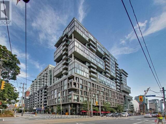 524 - 111 BATHURST STREET Toronto Ontario