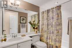 402 - 1 ABERFOYLE CRESCENT STREET S Toronto