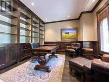 8 CRETE COURT Toronto