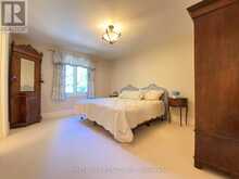 8 CRETE COURT Toronto