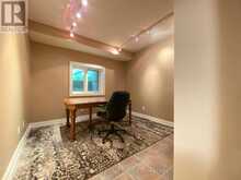 8 CRETE COURT Toronto