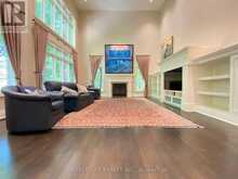 8 CRETE COURT Toronto