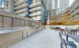 209 - 36 FOREST MANOR Toronto