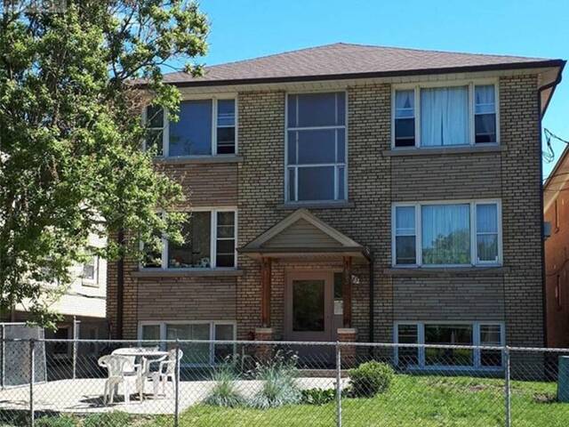 6 - 83 ALBERT AVENUE Toronto Ontario