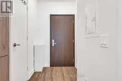 610 - 1 YORKVILLE AVENUE Toronto