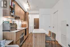 610 - 1 YORKVILLE AVENUE Toronto