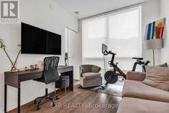 610 - 1 YORKVILLE AVENUE Toronto