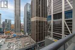 2101 - 35 BALMUTO STREET Toronto