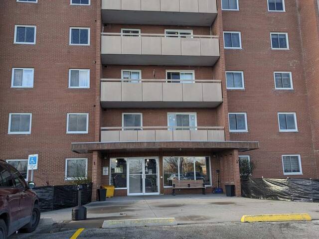 403 - 460 ONTARIO STREET E Collingwood Ontario