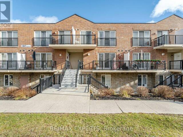 1036 - 3037 FINCH AVENUE W Toronto Ontario