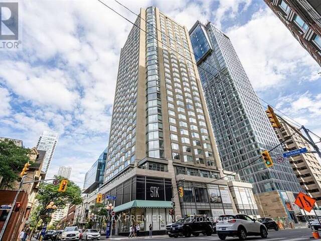 807 - 155 YORKVILLE AVENUE Toronto Ontario