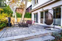 302 RICHVIEW AVENUE Toronto