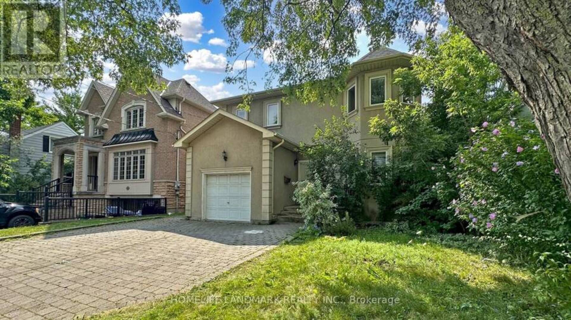 9 NIPIGON AVENUE Toronto