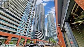 2002 - 2220 LAKE SHORE BOULEVARD W Toronto