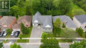 1682 HEATHSIDE CRESCENT Pickering