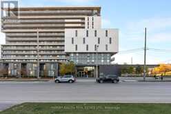 TH 10 - 106 VARNA DRIVE Toronto