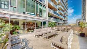 415 - 111 BATHURST STREET Toronto