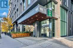 719 - 111 BATHURST STREET Toronto