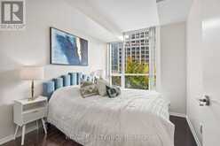 301 - 215 FORT YORK BOULEVARD Toronto