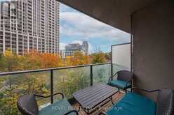 301 - 215 FORT YORK BOULEVARD Toronto