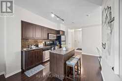 301 - 215 FORT YORK BOULEVARD Toronto