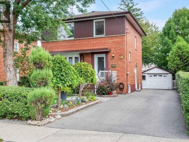 17 EDILOU DRIVE Toronto Ontario