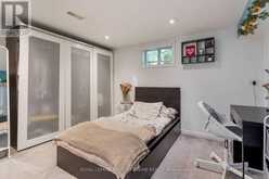 17 EDILOU DRIVE Toronto