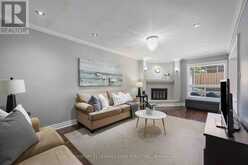 11 CARISBROOKE SQUARE Toronto