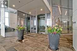 5008 - 100 HARBOUR STREET Toronto