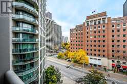 905 - 278 BLOOR STREET E Toronto